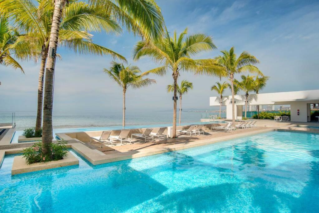 Harbor 3008 Amazing Beach Front Condo By Moikkarentals Puerto Vallarta Eksteriør bilde
