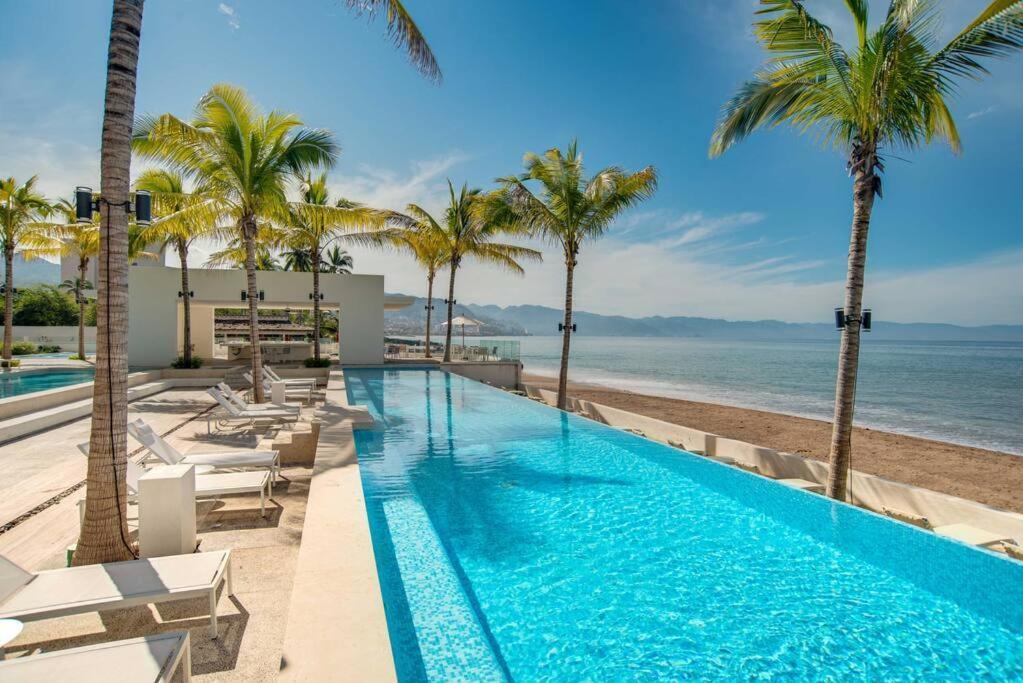 Harbor 3008 Amazing Beach Front Condo By Moikkarentals Puerto Vallarta Eksteriør bilde